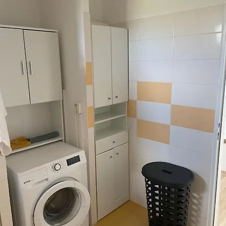Apartment Ivona 2 *