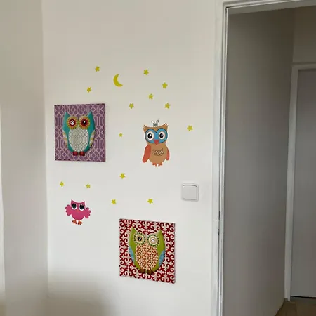 Ivona 2 Apartment *